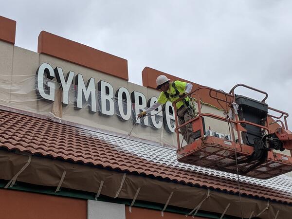 Pintura em torno de clientes: como não impedir compradores